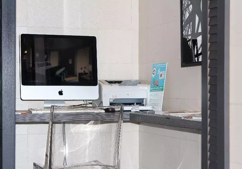 Fotos del hotel Hôtel Bassano:  13