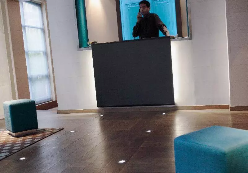 Fotos del hotel Hôtel Bassano:  15