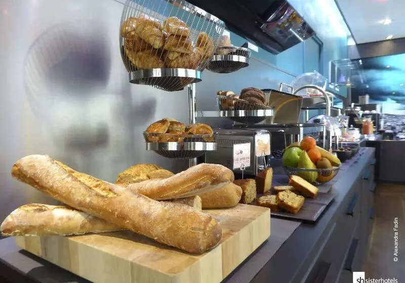 Fotos del hotel Hôtel Bassano:  3