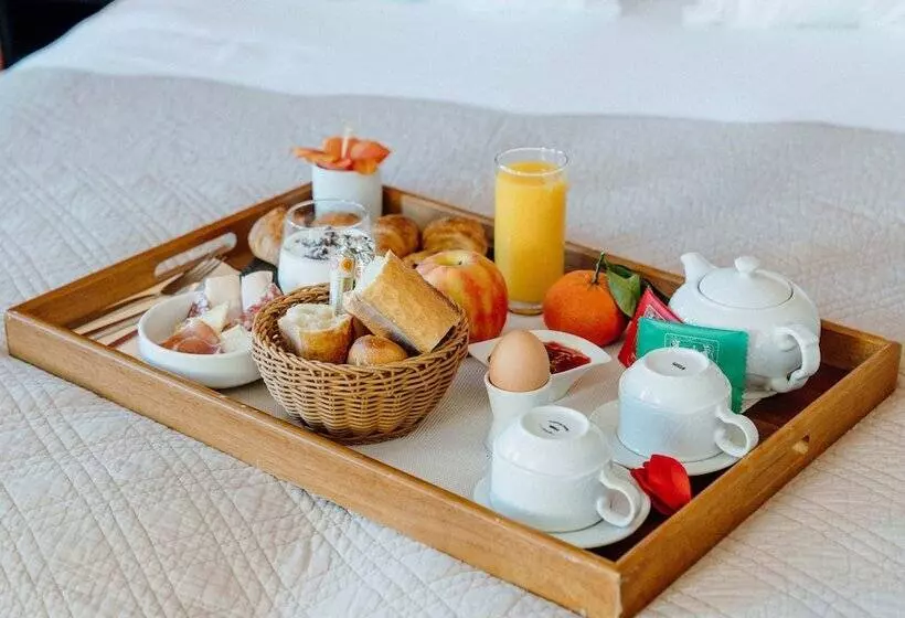 Fotos del hotel Le Grimaldi By Happyculture:  17