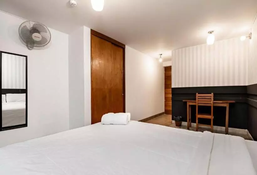 Fotos del hotel Miraflores Suites Centro:  12