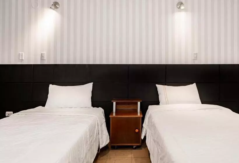 Fotos del hotel Miraflores Suites Centro:  8