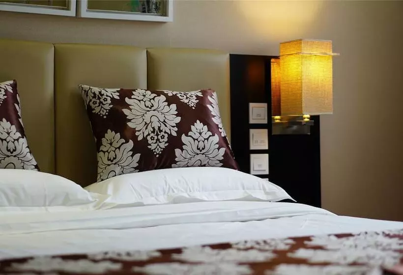 Fotos del hotel Ac Embassy:  7