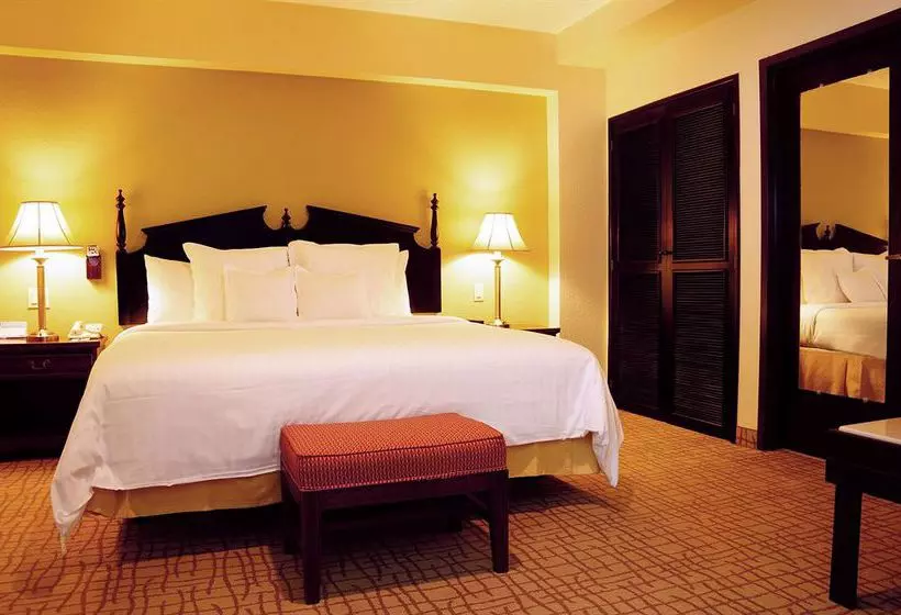 Fotos del hotel Doubletree By Hilton Managua:  2