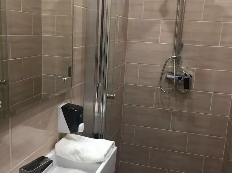 Fotos del hotel Central Hotel 21 And Apartments:  15