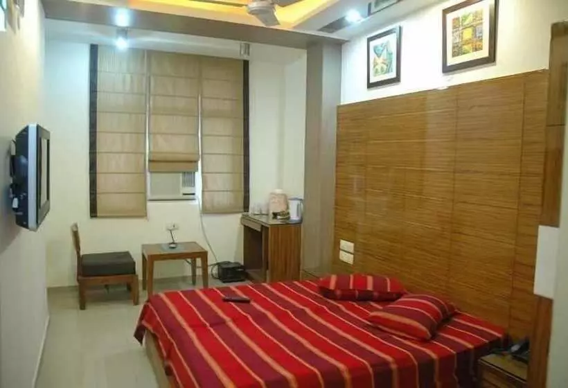 Fotos del hotel Chanchal Continental:  9