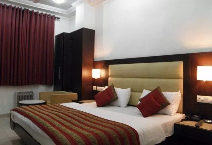 Fotos del hotel Chanchal Continental:  18