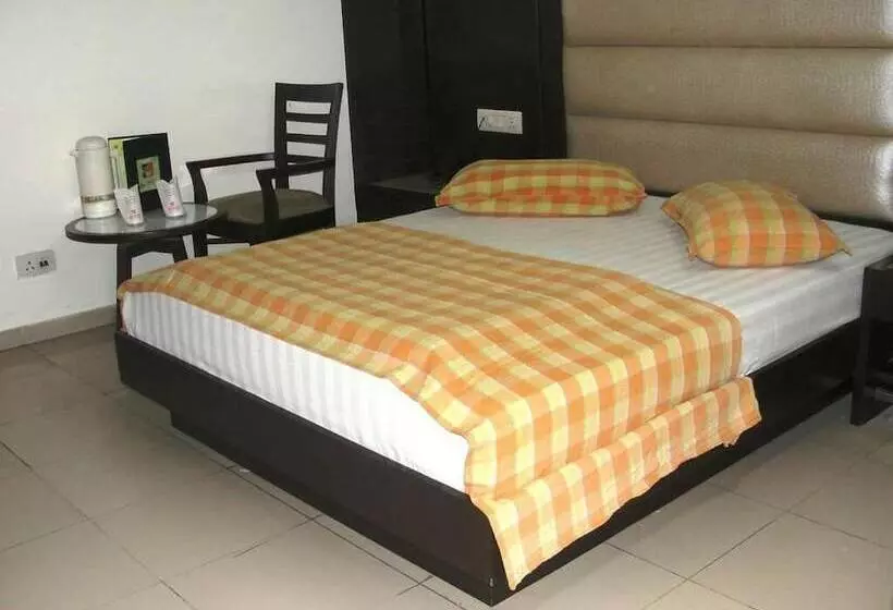 Fotos del hotel Chanchal Continental:  24