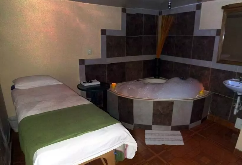 Fotos del hotel Charlies Place:  25