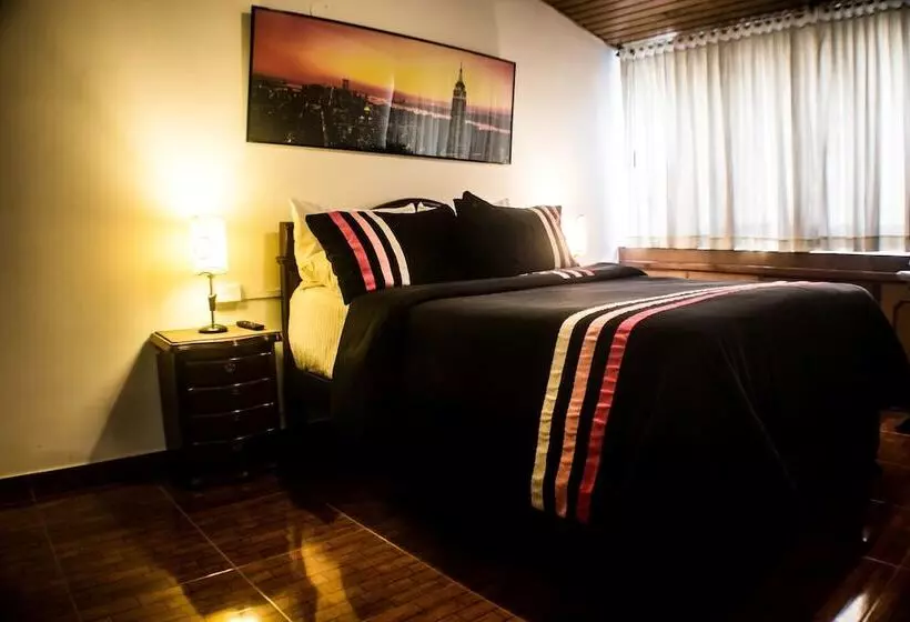 Fotos del hotel Charlies Place:  14