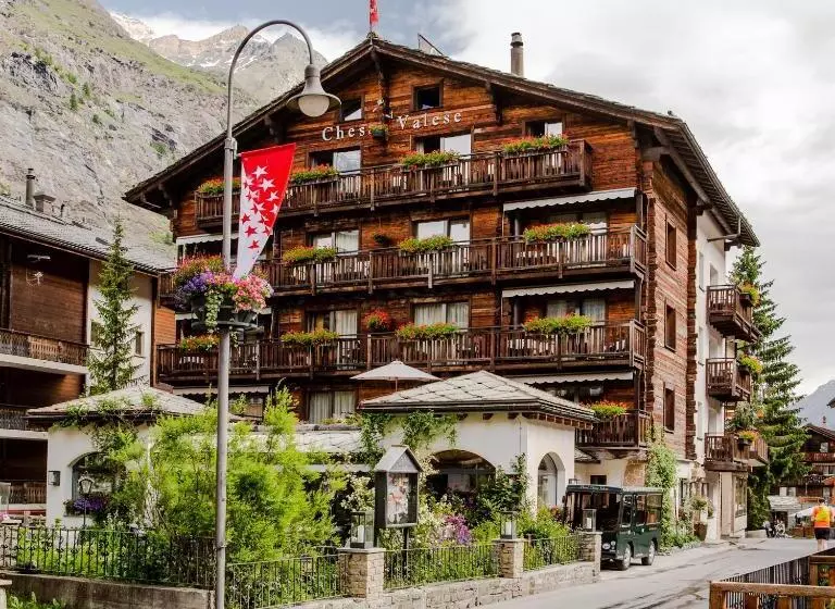 Chesa Valese