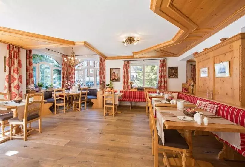 Fotos del hotel Chesa Valese:  19