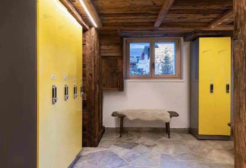 Fotos del hotel Chesa Valese:  10