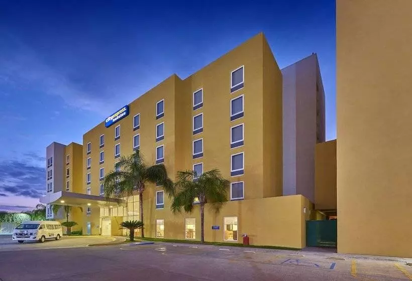 Fotos del hotel City Express Mazatlan:  9