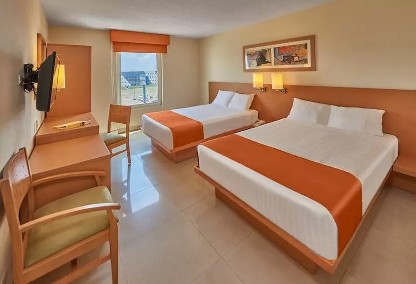 Fotos del hotel City Express Mazatlan:  15