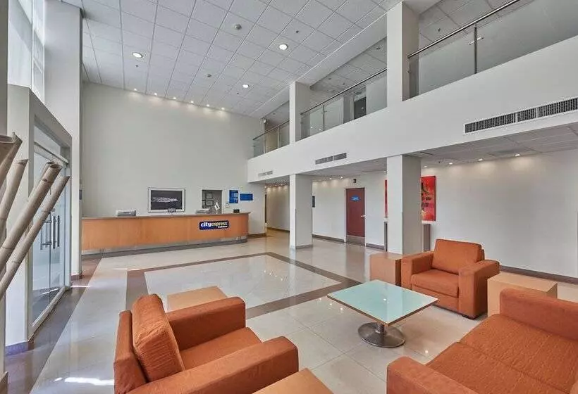 Fotos del hotel City Express Mazatlan:  5