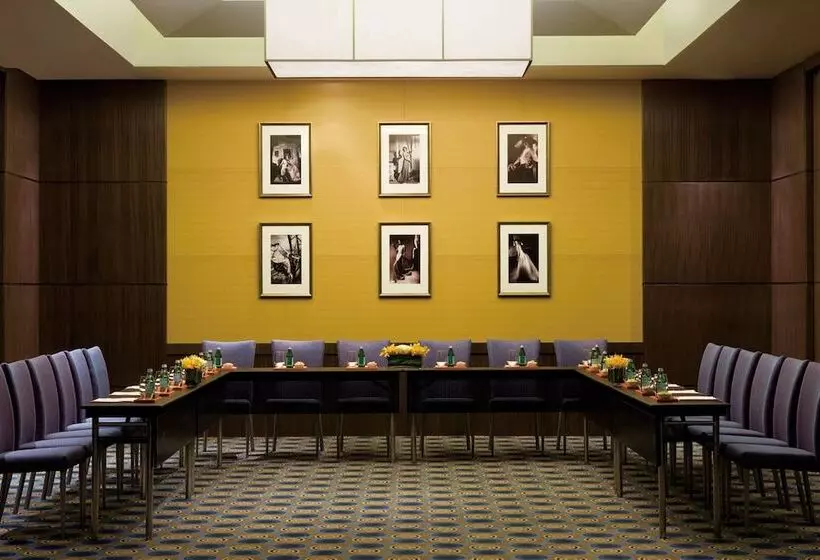 Fotos del hotel Courtyard By Marriott Shanghai Xujiahui:  13