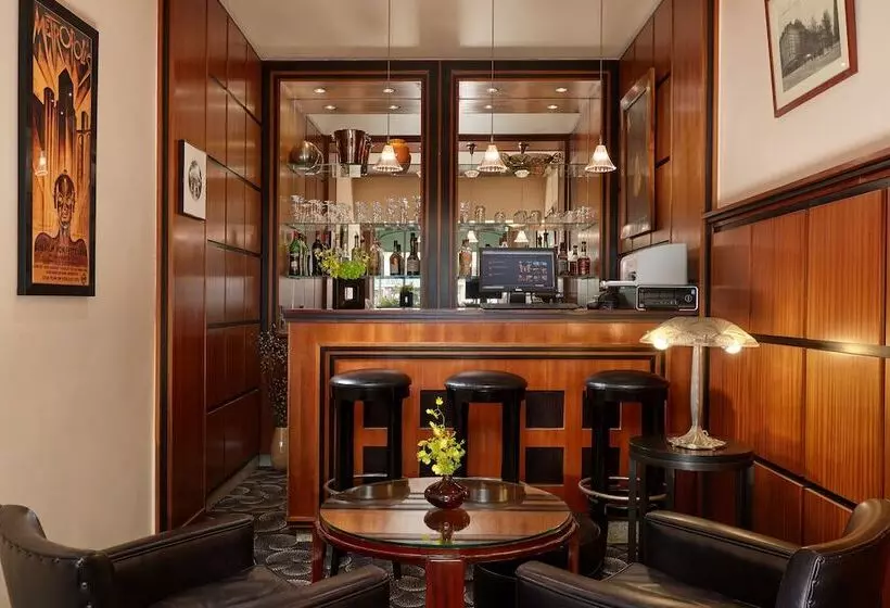 Fotos del hotel Hôtel Raspail Montparnasse:  5