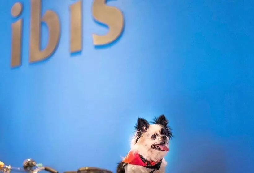 Fotos del hotel Ibis Gurgaon Golf Course Road  An Accor Brand:  15