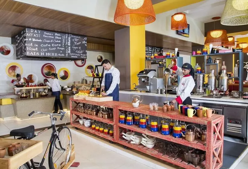 Fotos del hotel Ibis Gurgaon Golf Course Road  An Accor Brand:  5