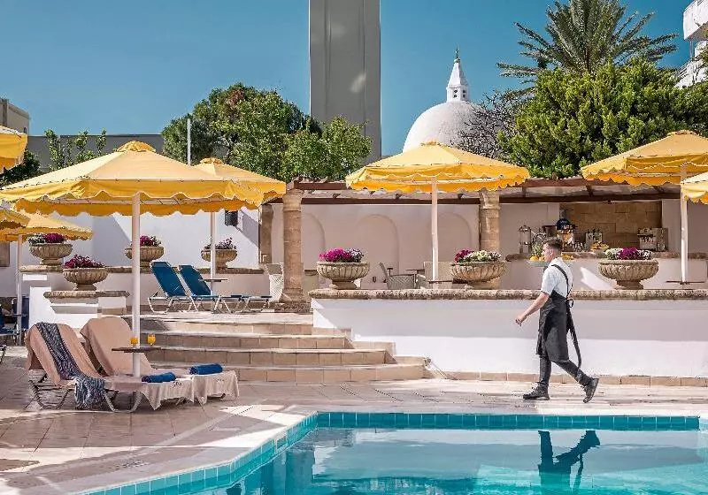 Fotos del hotel Mitsis Petit Palais Beach:  17