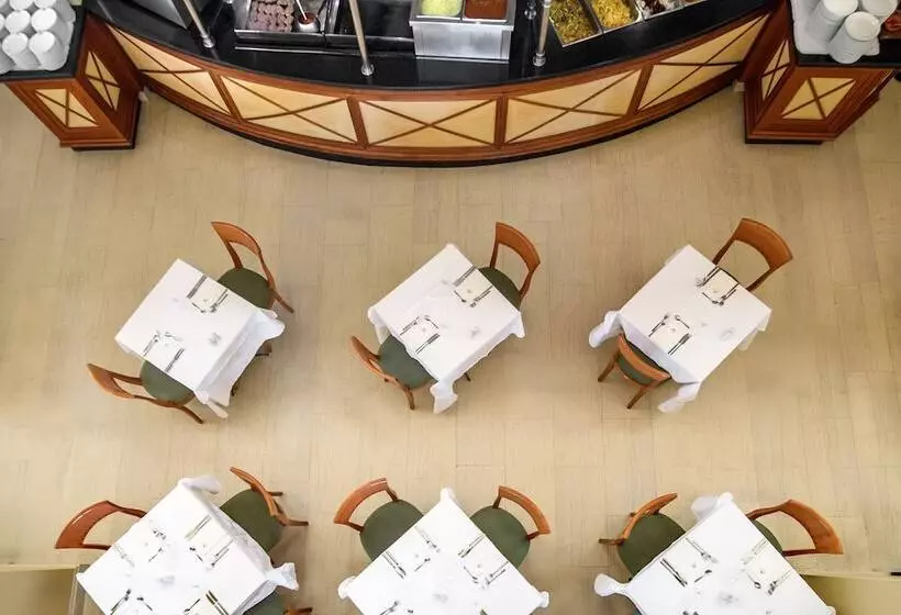 Fotos del hotel Mitsis Petit Palais Beach:  12