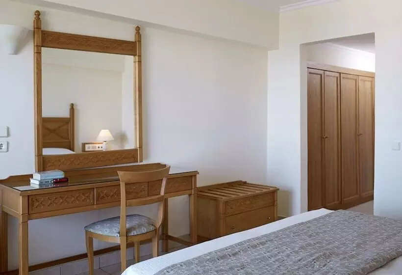 Fotos del hotel Mitsis Petit Palais Beach:  15