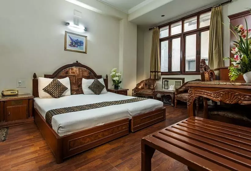 Fotos del hotel Sunstar Residency:  17