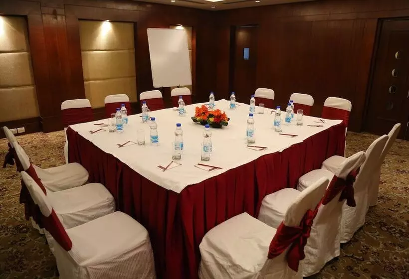 Fotos del hotel The Acura Bmk:  5