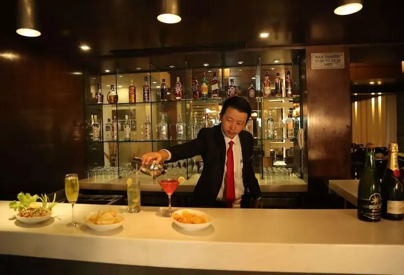 Fotos del hotel The Acura Bmk:  8