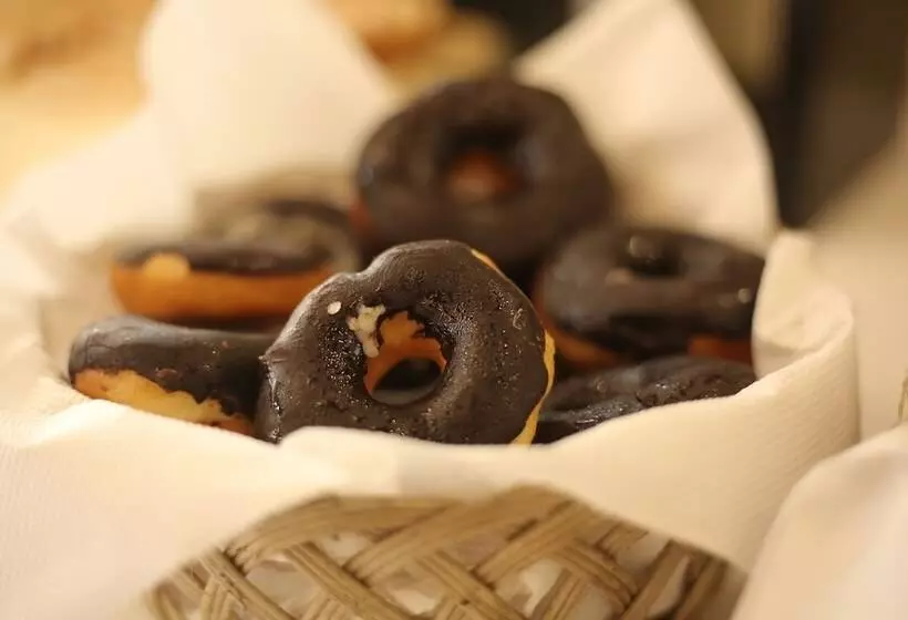 Fotos del hotel The Acura Bmk:  24