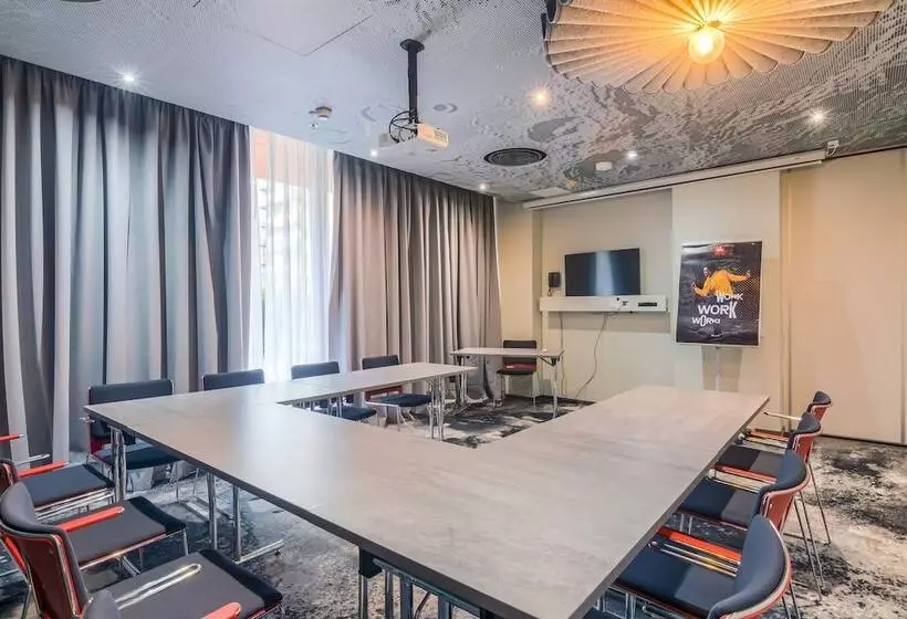 Fotos del hotel Ibis Bucharest Politehnica:  18