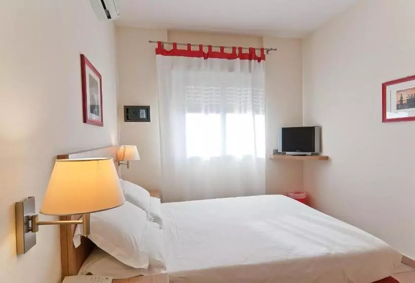 Fotos del hotel Best Western  I Triangoli:  4