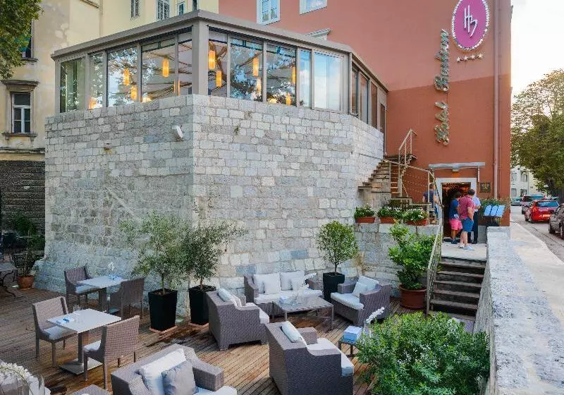 Fotos del hotel Bastion Heritage Hotel - Relais & Châteaux:  23