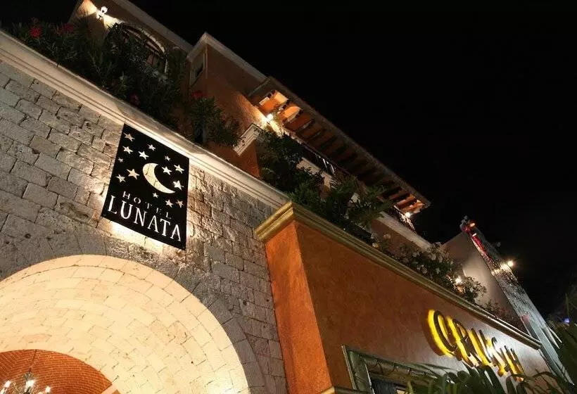 Fotos del hotel Lunata  5th Avenue:  24