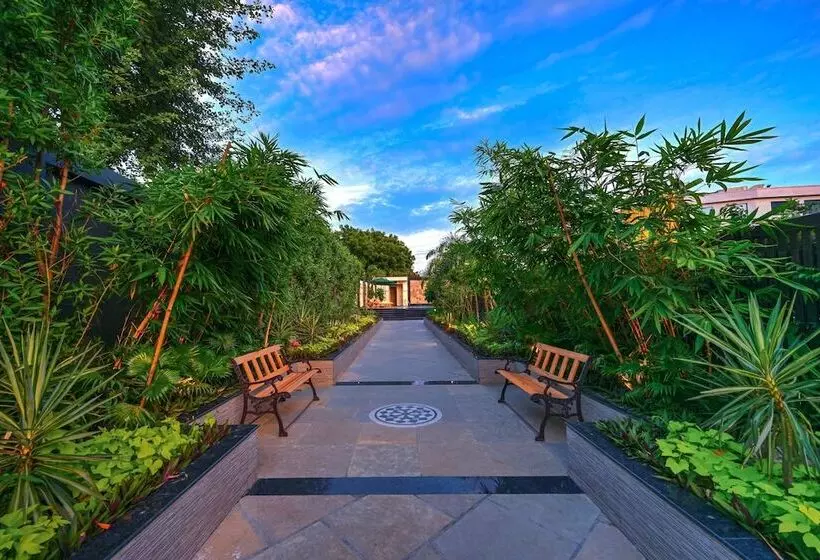 Fotos del hotel Royale Residency:  8