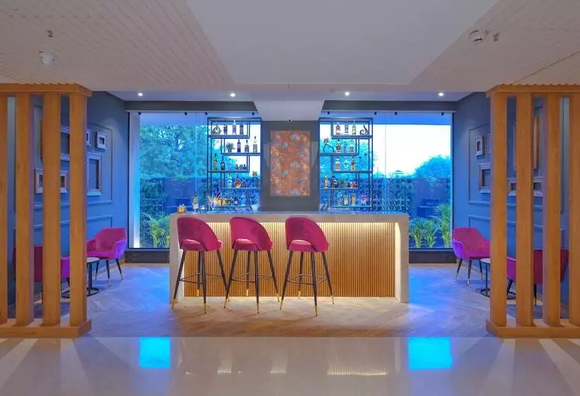 Fotos del hotel Royale Residency:  23