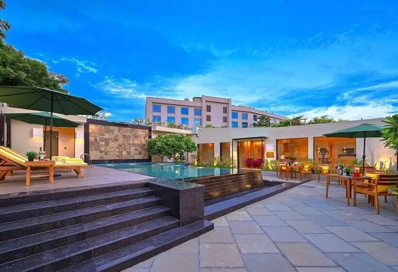 Fotos del hotel Royale Residency:  12