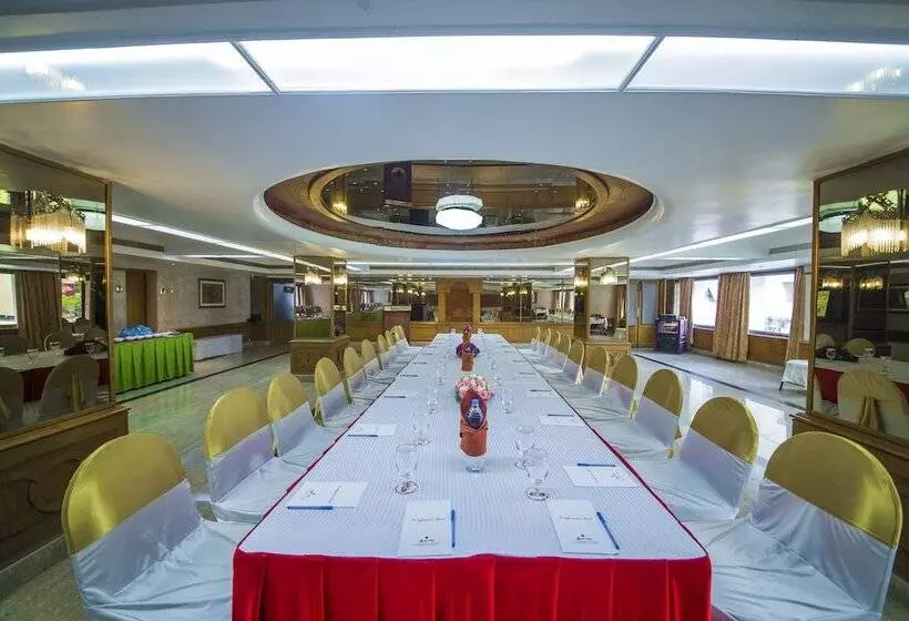 Fotos del hotel The Renai Cochin:  5