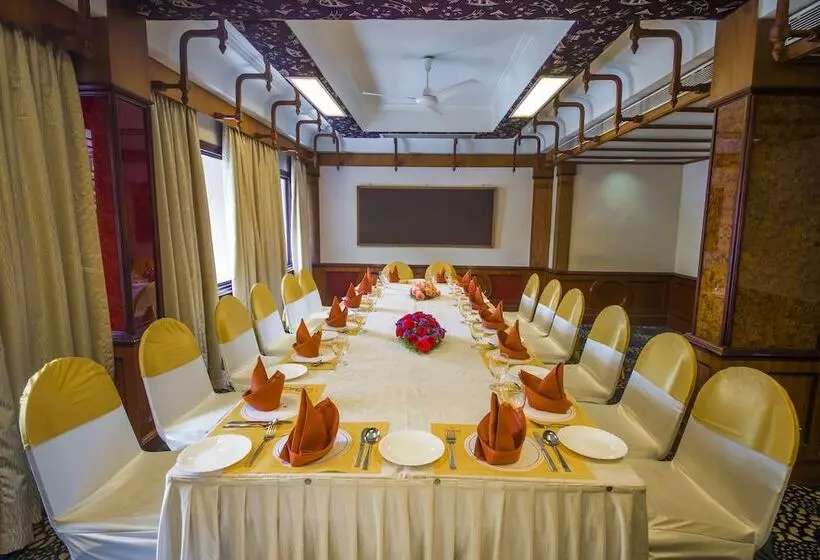 Fotos del hotel The Renai Cochin:  15