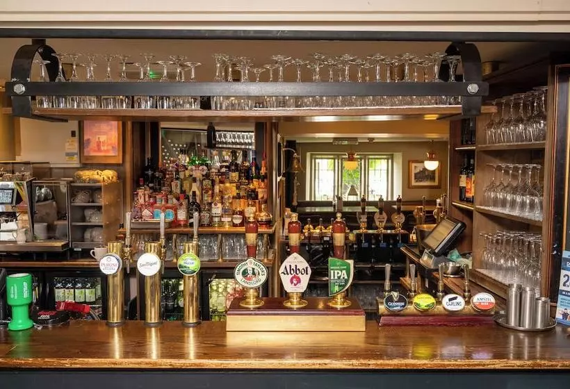 Cross Hands  By Greene King Inns