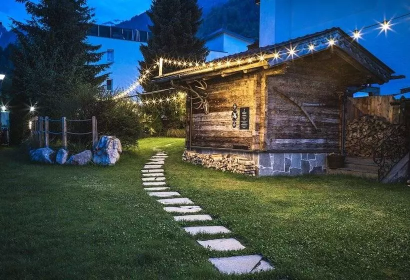 Fotos del hotel Das Falkenstein:  10