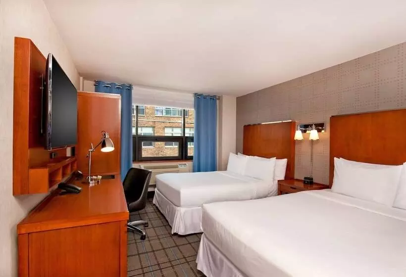 Four Points By Sheraton Midtown – Times Square