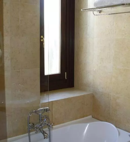 Fotos del hotel Villa Pinciana:  22