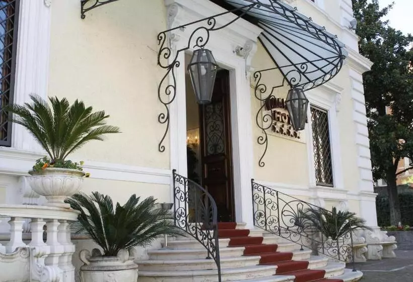 Fotos del hotel Villa Pinciana:  25