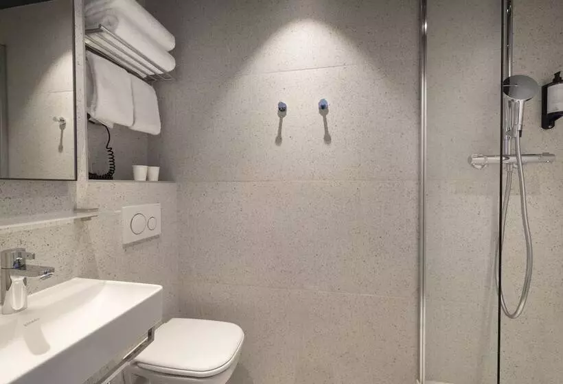 Fotos del hotel Hôtel De France Gare De Lyon Bastille:  10