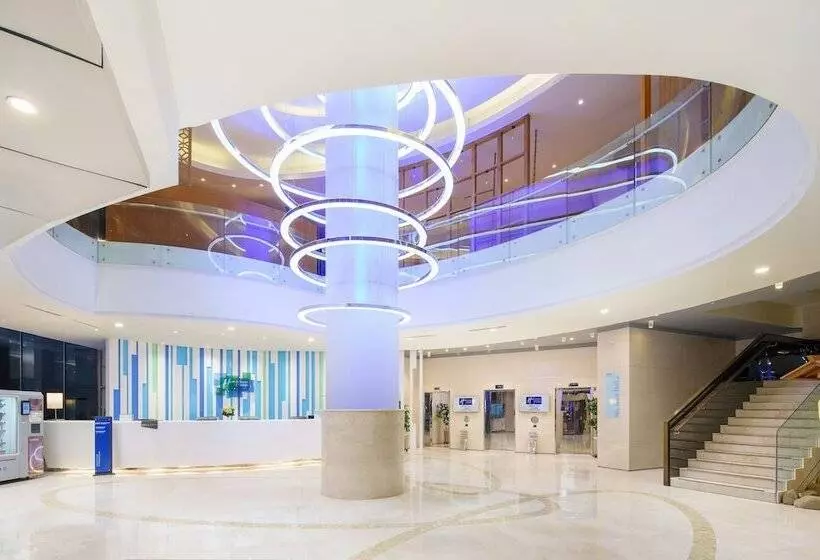 Fotos del hotel Holiday Inn Express Dalian City Centre, An Ihg:  9