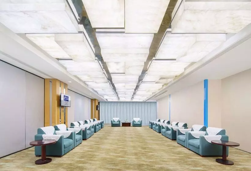 Fotos del hotel Holiday Inn Express Dalian City Centre, An Ihg:  20