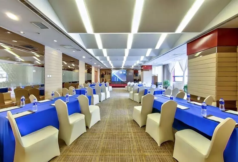 Fotos del hotel Holiday Inn Express Dalian City Centre, An Ihg:  16