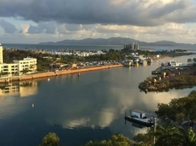 Fotos del hotel Oaks Townsville Metropole:  32